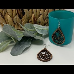 Vine cutout wooden teardrop earrings